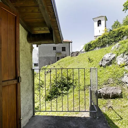 Green Valley At Lake Como Gravedona